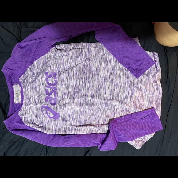 ASICS - Picture 2 of 2